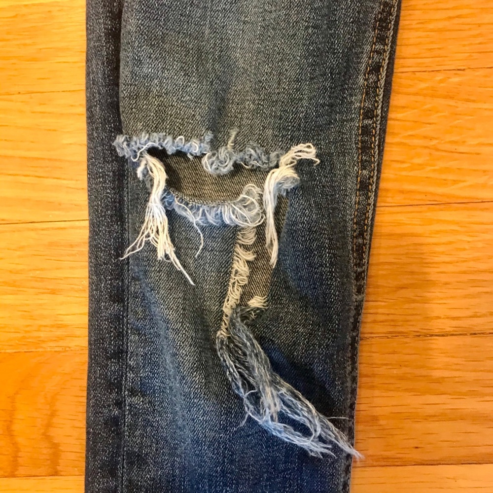 R&B High Rise Skinny with Large Rip - Picture 3 of 5
